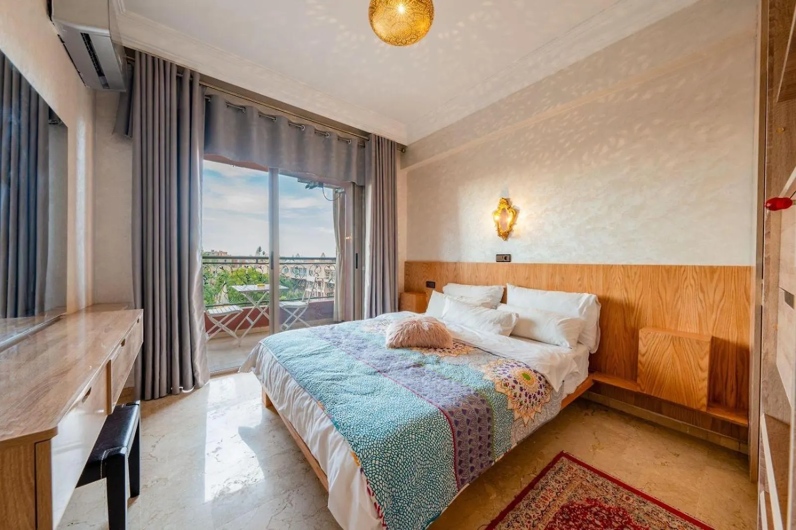 Top Location, Elegance, View & Comfort Marrakesh Apartment